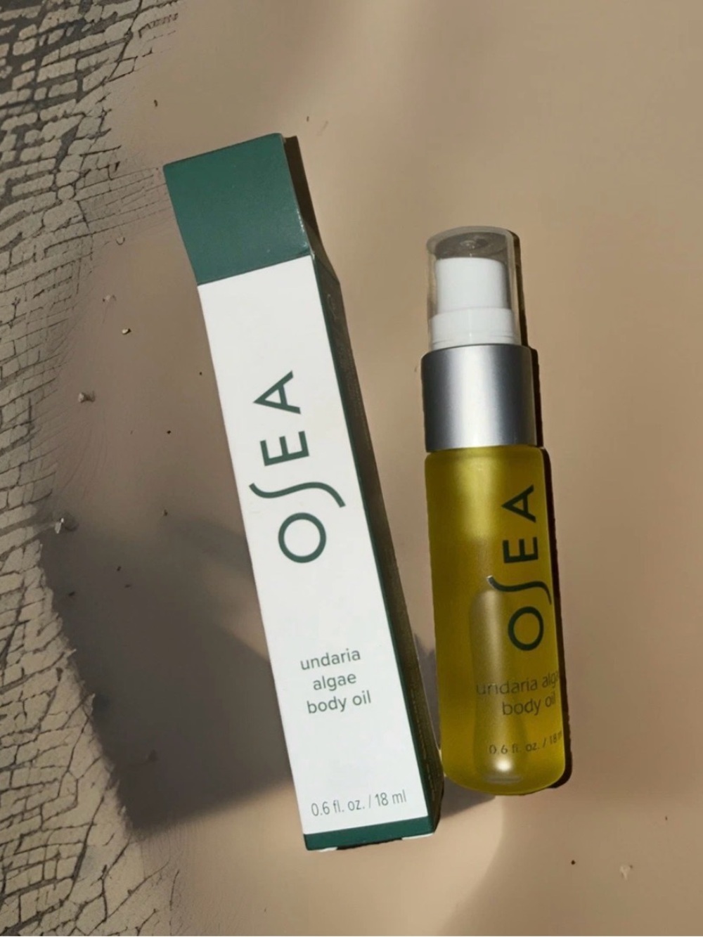 Sea Undaria Algae Body Oil – Green and Silver Accents